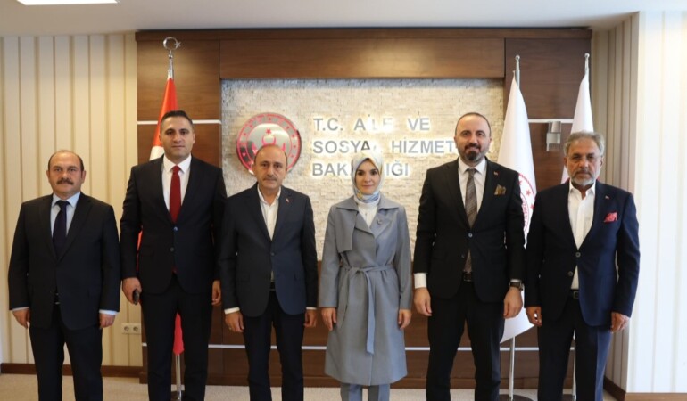 Screenshot_20250710_180332_Facebook