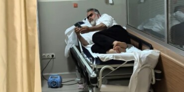 Kendisini ısıran yılanı öldürüp, onunla hastaneye gitti! 45 Screenshot_20250712_173438_Facebook