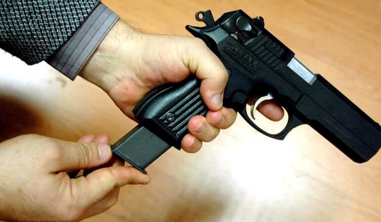 kLwntgsE7UC2aIE-ATyrKQ