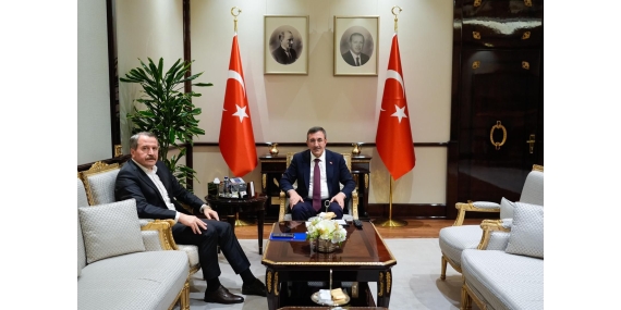 18231108-91a1-465a-b7e9-d12bf6a17f77