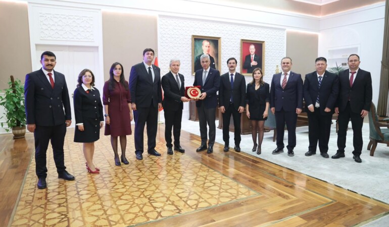 1e5bc4ea-9a62-43c3-b7d5-396ef2082499