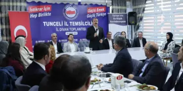 351793520-1763830879