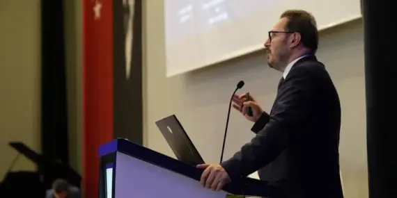 752x395-saglik-bakan-yardimcisi-doc-dr-suayip-birinci-saglik-sistemimizi-daha-ileri-tasiyoruz-1716542811686