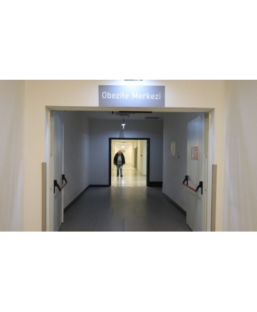 AW404954_03-1100x650