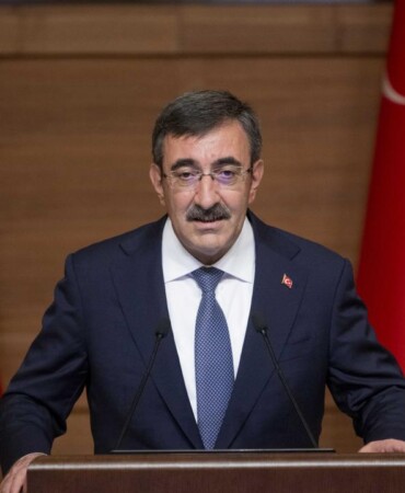 cevdet-yilmaz-a-2104479