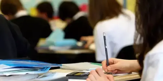 681f1a05e7534096f2e9b72f