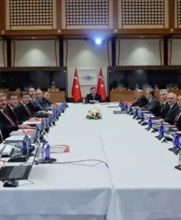 ekonomi_koordinasyon_kurulu_cumhurbaskani_yardimcisi_yilmaz_baskanliginda_toplandi_1767598320_6701