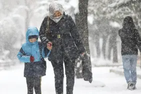 kar-tatili-son-dakika-ankara-da-okullar-tatil-edildi_1200x675_AcY8FddrO5