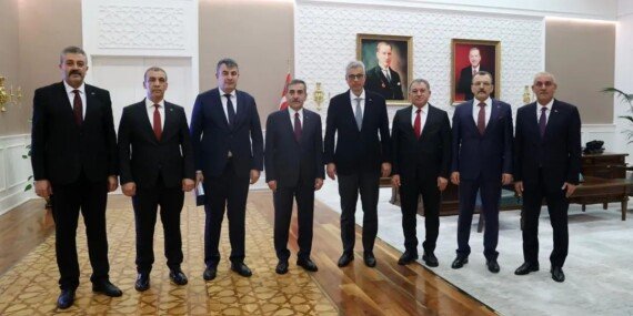 SAĞLIK ÇALIŞANLARININ TALEPLERİ BAKANLIĞA TAŞINDI! 7 FB_IMG_1771970182564