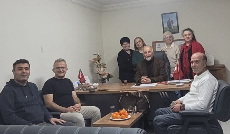 motion_photo_1823699057807110751