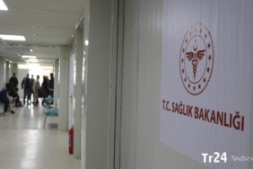 saglikta-kriz-en-basit-ameliyat-icin-12-ay-sonraya-gun-veriliyor-NQdZYyNw