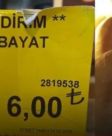 vatandas-caresizligin-ortasinda-6-tlye-bayat-ekmek-satisi-basladi